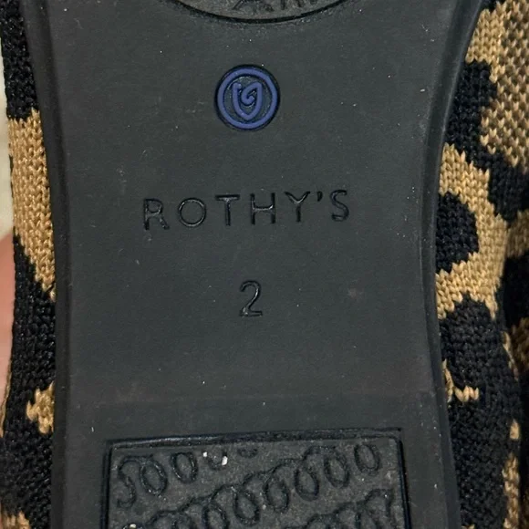 Kids ROTHY’S Mary Jane leopard shoes- amber cat. Size 2 - Picture 9 of 10